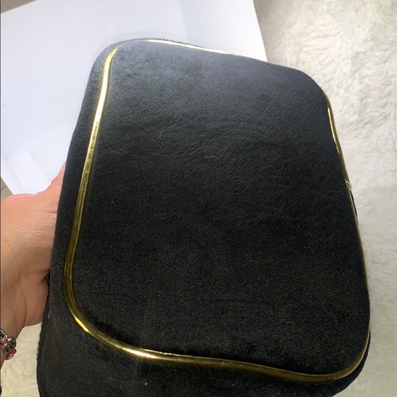 Juicy Couture Black Cosmetic Bag with Bow - Picture 11 of 13